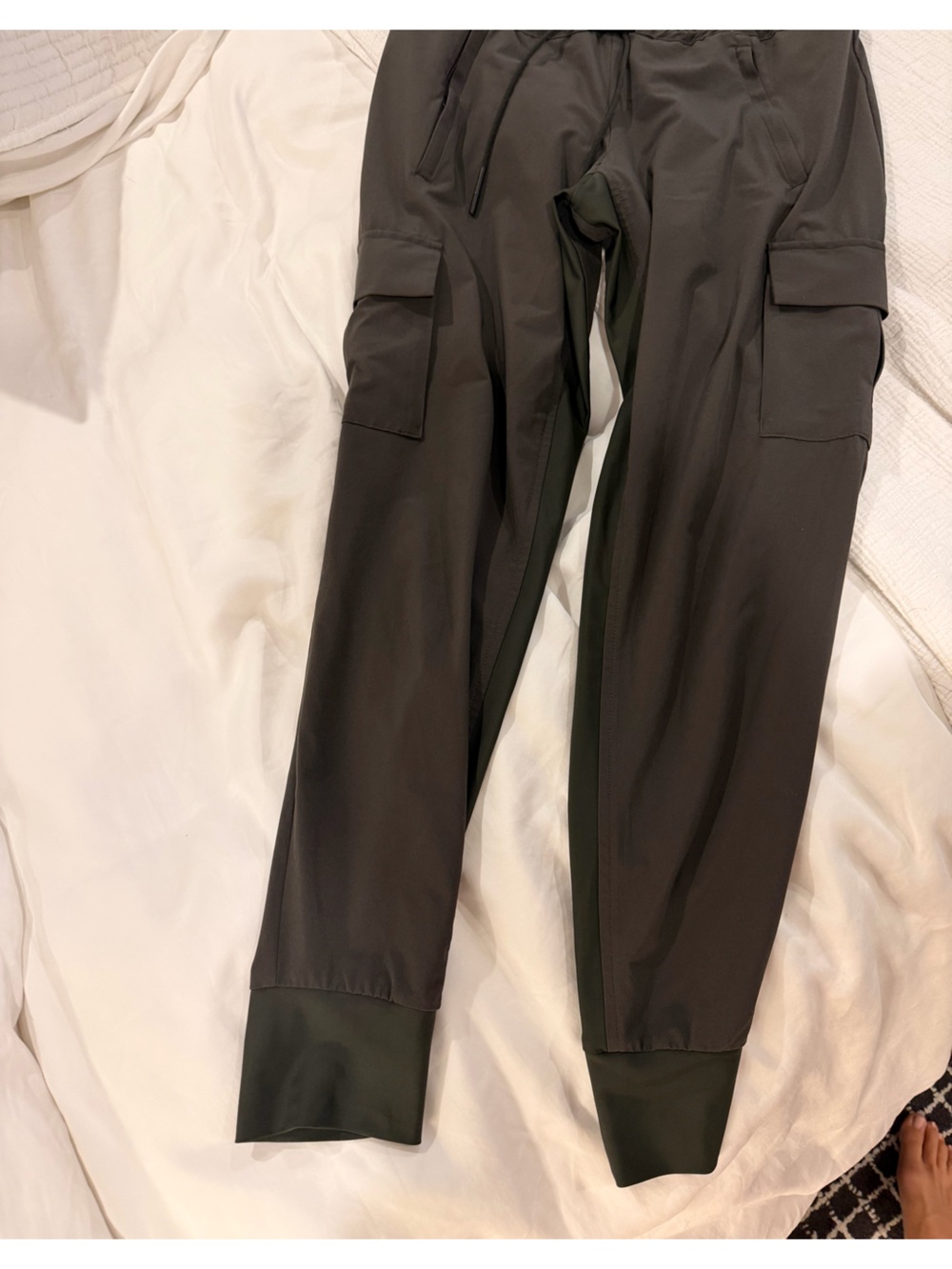 Athleta Women's olive green Track Pants